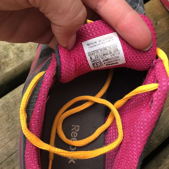 Women's Reebok shoes - Picture 4 of 5